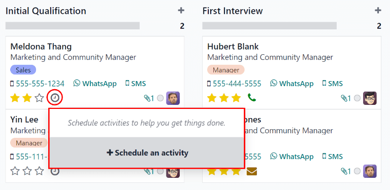 Kanban-yfirlit CRM-sölulínu og möguleikinn á að áætla aðgerð.