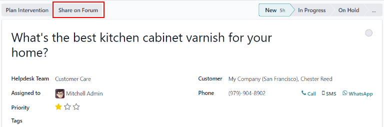 Yfirlit yfir spjallsvæðissíðu vefsíðu til að sýna þau sem eru tiltæk í Odoo Helpdesk.